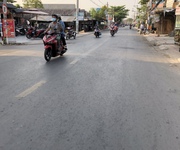 Đất mặt tiền đường Lê Văn Lương, kế UBND Xã Nhơn Đức. 5x53m, 11,95 tỷ