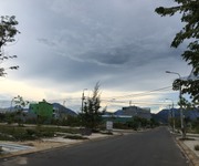 2 Đất nền đối diện Hồ Sinh thái Bàu Tràm