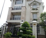 Cho thuê villa 8x20m trệt 3 lầu Phường Thảo Điền , Quận 2