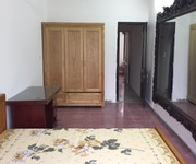 1 Cho thuê tâng 2 nhà mặt phố số 46 Quốc Tử Giám, Đống Đa, HN