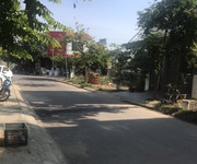 Bán lô đất mặt tiền đường Nguyễn Công Hãng