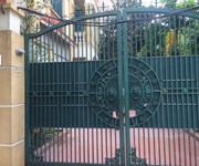 1 Cho thuê biệt thự vườn đào lạc long quân 250m2 x 4 tầng 9 phòng làm việc làm trường học, vp