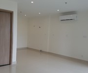 1 Cho thuê hoặc chuyển nhượng CH 2PN , 69m2, Vinhomees Grand Park, Q9.