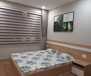 Chính chủ cho thuê The GoldView Q4. Full nội thât thiết kế sang trọng. Bao phí quản lý. Liên hê:
