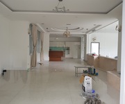 2 Cho thuê biệt thự 12x20m hầm 3 lầu P.An Phú Q2