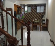 1 Bán nhà gần mặt phố Khương Trung 40m2 , cách đường ô tô 20m, ngõ rộng, về ở ngay, giá 2,62 tỷ