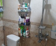 2 Gia đình cần bán, chung cư giá rẻ tôn đức thắng đống đa 50m2 sổ hồng