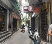 2 Cho thuê nhà ngõ phố Nguyễn Lương Bằng gần bệnh viện Đống Đa, ô tô tải đỗ cửa, đầy đủ đồ