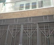 2 Kẹt tiền bán gấp nhà hẻm Ông Ích Khiêm, F.14, Q.11, DT 61m2. Giá 6.68 tỷ