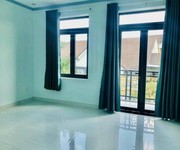 3 Nhà mặt tiền kinh doanh ngay chợ, 2 lầu 176m2, sổ sẵn, ngay trung tâm thủ dầu một