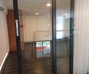 2 Bán căn hộ tập thể ĐẸP số 144 Võ Văn Kiệt-Q1,3 mặt thoáng, có gác lửng