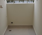 5 Chính chủ bán căn hộ Green Town Bình Tân, 68 M2, 2 PN, 2 TOILET, mới bàn giao, vào ở liền.