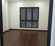 3 Nhà mới, phố hưng phúc, tam trinh, yên sở, dt 32m2, 5tầng, mt 4,1m, ngõ nông, gần phố, giá chỉ 2,5