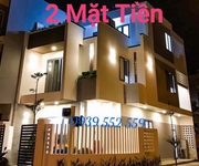 Biệt thự 2 mặt tiền, đất 104.5 m2, nội thất hiện đại cần chủ mới cạnh Công Viên Auzora Đà Nẵng