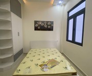 2 Nhà mới xây. Đường 6m.4pn sân thượng giá 4 tỷ 450 kế bên phú mỹ hưng