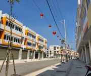 3 Mở bán Shophouse Oasis City 1 trệt 2 lầu ngay đại học Việt Đức Mp 4