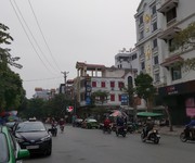 2 Hoàn thiện nhà Vinhomes, bán ưu đãi căn nhà phố trung tâm ngã tư 193 Văn Cao đang cho Hàn Quốc thuê