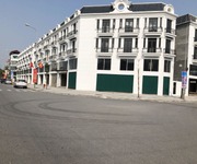 Bán Shophouse Sông Hồng - Trâu Quỳ. DT 90m2 nhà 4 tầng, đã hoàn thiện bên ngoài