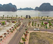 2 Khám phá thiên đường nghỉ dưỡng Vịnh Xanh tại thành phố Cẩm Phả