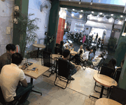 Sang Quán Cafe Góc 2 MT Cao Đạt , Quận 5