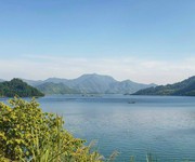 Siêu phẩm bám mặt hồ Đồng Chanh, Suối Sếu, Nhuận Trạch, Lương Sơn.