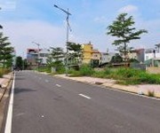 1 Chính chủ cần bán lô góc e6 49 cực đẹp, view cực đẹp giá tốt 27tr/m2, đường ngô quang thắm