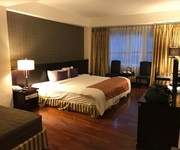 6 Cần bán khách sạn cao cấp mặt phố Quận Hoàn Kiếm.