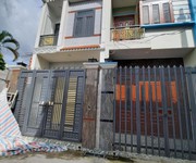 Cần bán nhà đẹp, giá hot chỉ có 1 tỷ 420 triệu có luôn căn nhà 1 trệt 1 lầu mới xây tại trung tâm