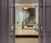 131 Tìm 1 bạn nữ ở ghép Cầu Giấy 131 Tìm 1 bạn nữ ở ghép Cầu Giấy