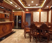 8 Bán gấp Biệt thự gỗ quý Quận Tân Bình 1H1T4L