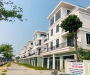 1 Bán  Shophouse Nguyễn Sinh Sắc- Gần biển   Giá gốc