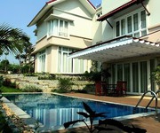 Bán căn Biệt thự Song Lập 34 lô B3 Xanh Villas cách suối chỉ 30m.