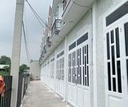 2 Chủ bán gấp căn nhà 1 trệt 1 lầu cạnh cầu lớn, hóc môn