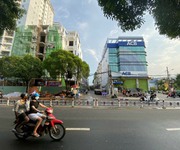 Bán shophouse và biệt thự cao cấp thang máy mặt tiền Nguyễn Sơn view công viên