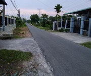 2 Cho thuê nhà mặt tiền đường nguyên căn