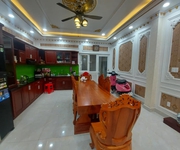 33 Cần tìm 1 bạn nữ ở ghép tại ngõ 68 đường Cầu Giấy