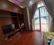 36 Cần tìm 1 bạn nữ ở ghép tại ngõ 68 đường Cầu Giấy