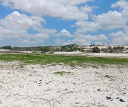 4 Đất Bình Thuận, 3 Mặt Tiền , Ra Biển  100M, ngay Resort Hồng Vy và Đồi Cát Trắng. 4 Đất Bình Thuận, 3 Mặt Tiền , Ra Biển  100M, ngay Resort Hồng Vy và Đồi Cát Trắng.