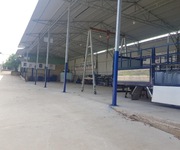 7 Bán 2000m 2 đất mặt tiền quốc lộ 1 A, có 300m2 thổ cư