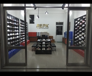 1 Mặt bằng cho thuê làm show,văn phòng. Dt 40 m2 .