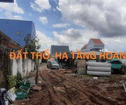 1 Đất  4,5x22  105m2 ngay phòng công chứng Long Hoà