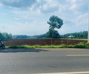 Cần bán đất ngay mặt tiền đường Võ Văn Kiệt, DT 120m2, SHR Cần bán đất ngay mặt tiền đường Võ Văn Kiệt, DT 120m2, SHR