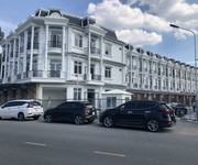 2 Nhà phố mặt tiền Nguyễn Thị Khắp TP Dĩ An Bình Dương giá 4.5 tỷ, bank hỗ trợ.