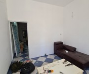 Cho thuê nhà nguyên căn phố Nguyễn Đình Hoàn: DTSD200m2, ô tô đỗ cửa, 18tr Cho thuê nhà nguyên căn phố Nguyễn Đình Hoàn: DTSD200m2, ô tô đỗ cửa, 18tr