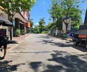 4 Cho thuê nhà nguyên căn phố Nguyễn Đình Hoàn: DTSD200m2, ô tô đỗ cửa, 18tr 4 Cho thuê nhà nguyên căn phố Nguyễn Đình Hoàn: DTSD200m2, ô tô đỗ cửa, 18tr