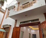 Chuyển ra nhà mới gia đình cần nhượng lại căn Nhà 2,5 tầng ngõ phố vũ hựu - phường Thanh Bình.