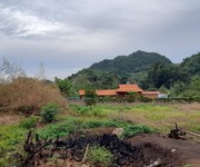 Cần bán lô đất 4000m2 trung tâm Thị Trấn Mộc Châu, Sơn La