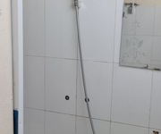2 400tr co nha lô góc