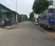 Cho thuê kho khu Cầu Bươu, cách ngã ba Nguyễn Xiển Xa La 800m.
