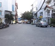 Bán nhà CMT8 xe tải quay đầu, tiện kinh doanh, văn phòng